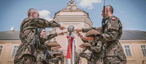Przysięga wojskowa i piknik przy Pałacu Potockich w Radzyniu